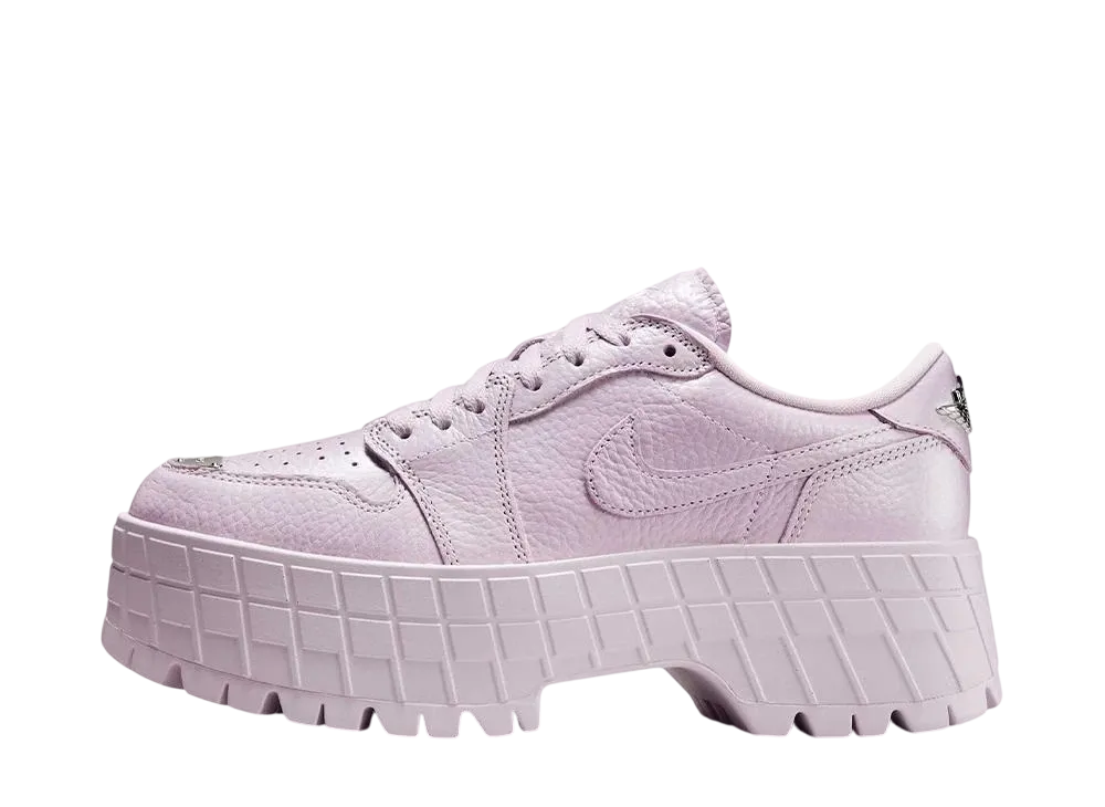 Nike Women's Air Jordan 1 Brooklyn Low Nike Women's Air Jordan 1 Brooklyn Low