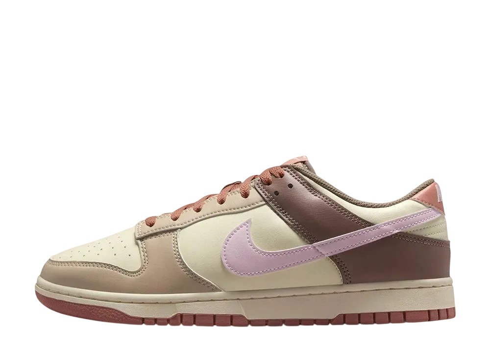 ナイキ ダンク ロー "ナポリタン"