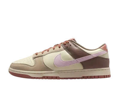 ナイキ ダンク ロー "ナポリタン"