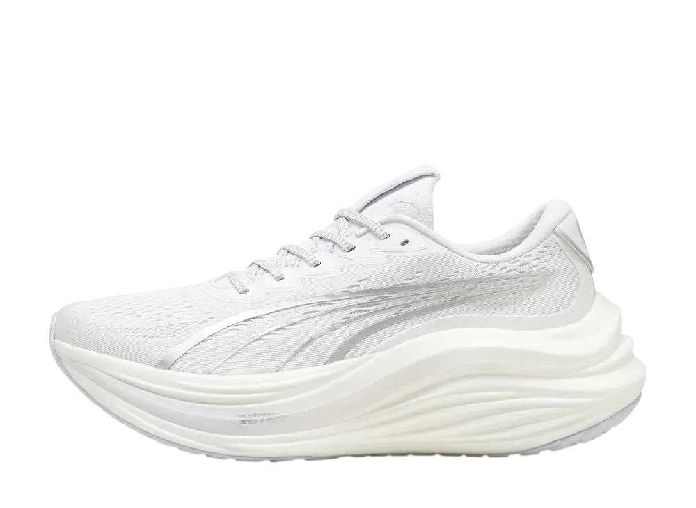 プーマ マグマックス ニトロ "プーマホワイト/プーマシルバー"