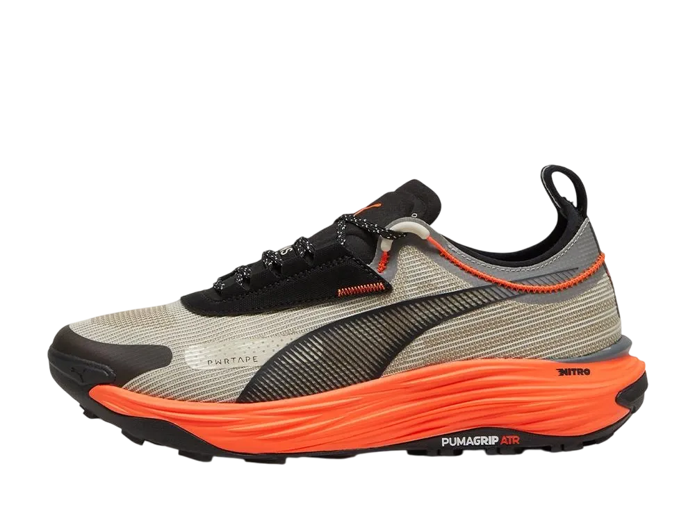 プーマ ヴォヤージュ ニトロ3 "デザートダスト/フレイムフリッカー/プーマブラック"