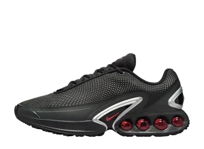 ナイキ エアマックスDN "ブラック/メタリックシルバー/ユニバーシティレッド"