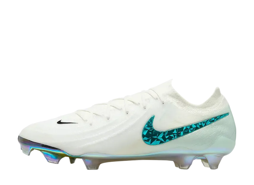 Nike Phantom GX2 Elite FG LV8 Nike Phantom GX2 Elite FG LV8