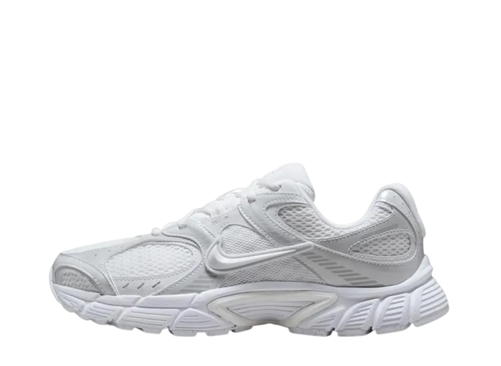 ナイキ ウィメンズ V5 ランナー "ホワイト/ホワイト"