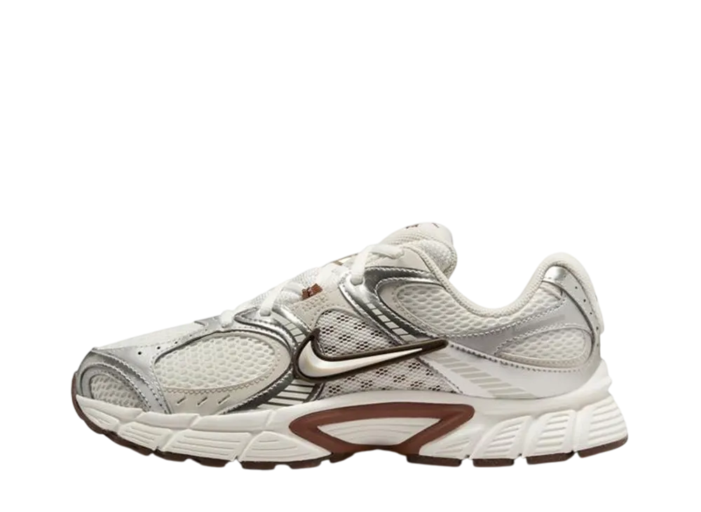 【NIKE】 ナイキ W V5 RNR SAIL/LTOWBR 国内発送 NIKE】 ナイキ W V5 RNR ウィメンズV5 RNR WHQ7901 ABC-MART限定