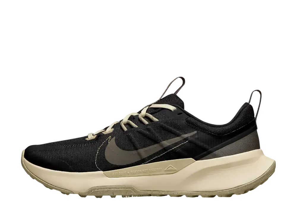ナイキ ジュニパートレイル2 "ブラック/カーキ/サンドドリフト/アイアンストーン"
