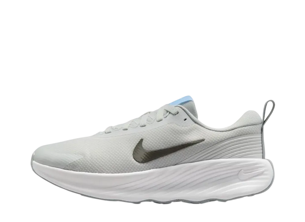 ナイキ ウィメンズ プロミナ "フォトンダスト/メタリックピューター/ライトスモークグレー"