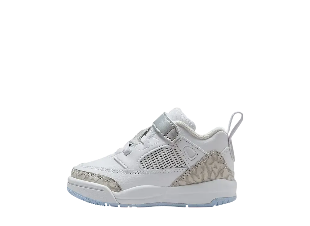 ナイキ TD ジョーダン スパイジーク ロー "ホワイト/メタリックシルバー/ベアリーブルー/ニュートラルグレー" (キッズ)
