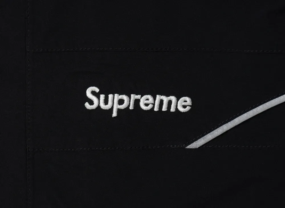 Supreme x Umbro GORE-TEX Hooded Jacket 