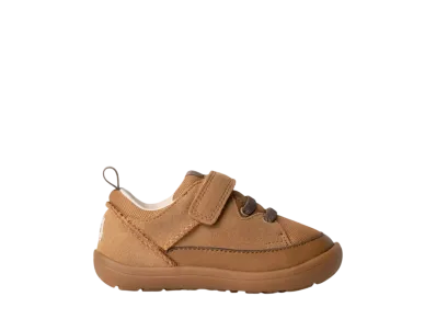 UGG TD Adventurer Sneaker "Chestnut"