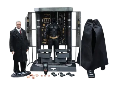 Hot Toys "Movie Masterpiece" -Dark Knight- 1/6 Scale Fully Poseable Figure: Alfred Pennyworth & Batman Armory