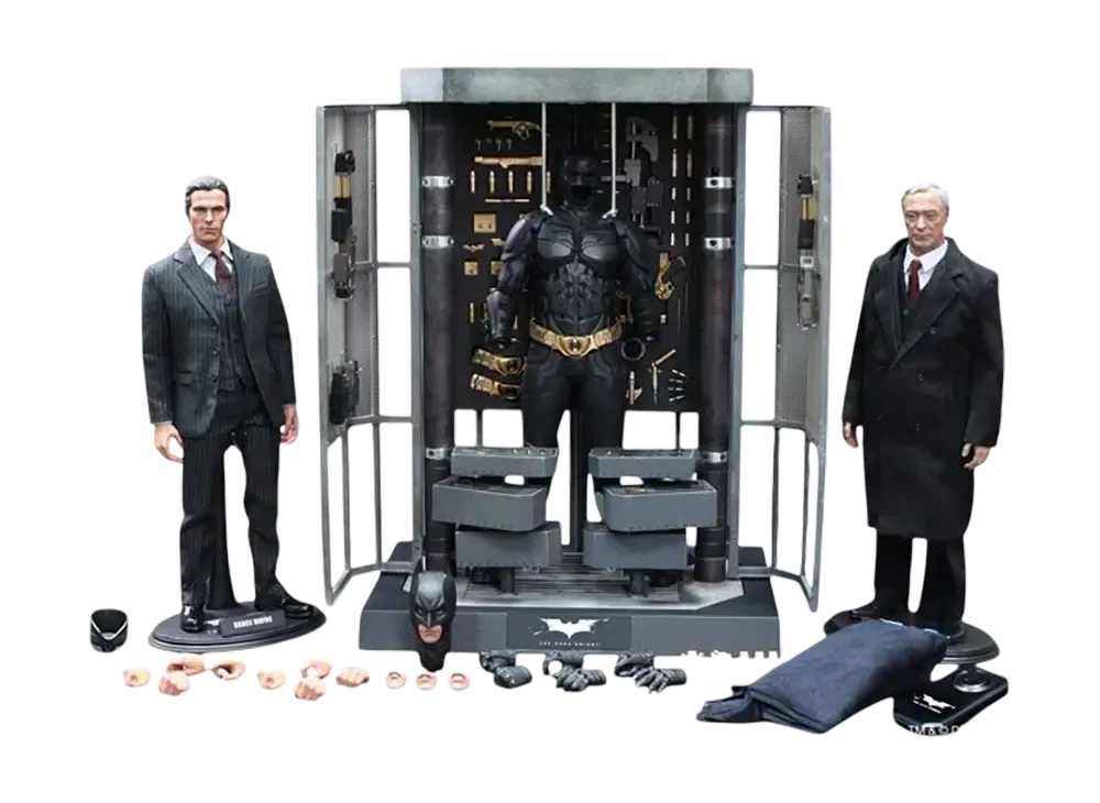 Hot Toys "Movie Masterpiece" -Dark Knight- 1/6 Scale Fully Poseable Figure: Alfred Pennyworth & Batman Armory [With Bruce Wayne Bonus Figure]