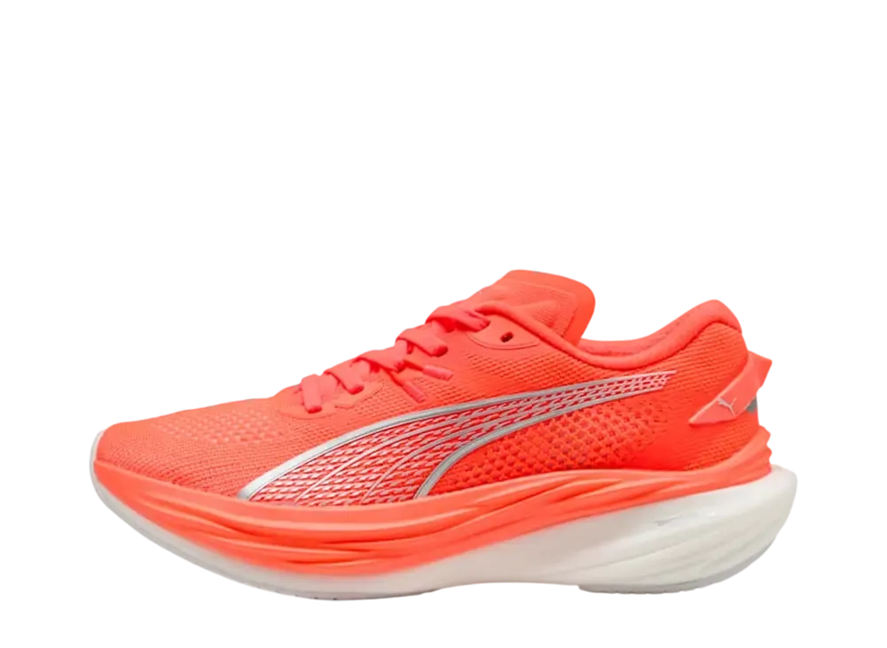 プーマ ウィメンズ ディヴィエイト ニトロ3 "グローイングレッド/プーマシルバー"