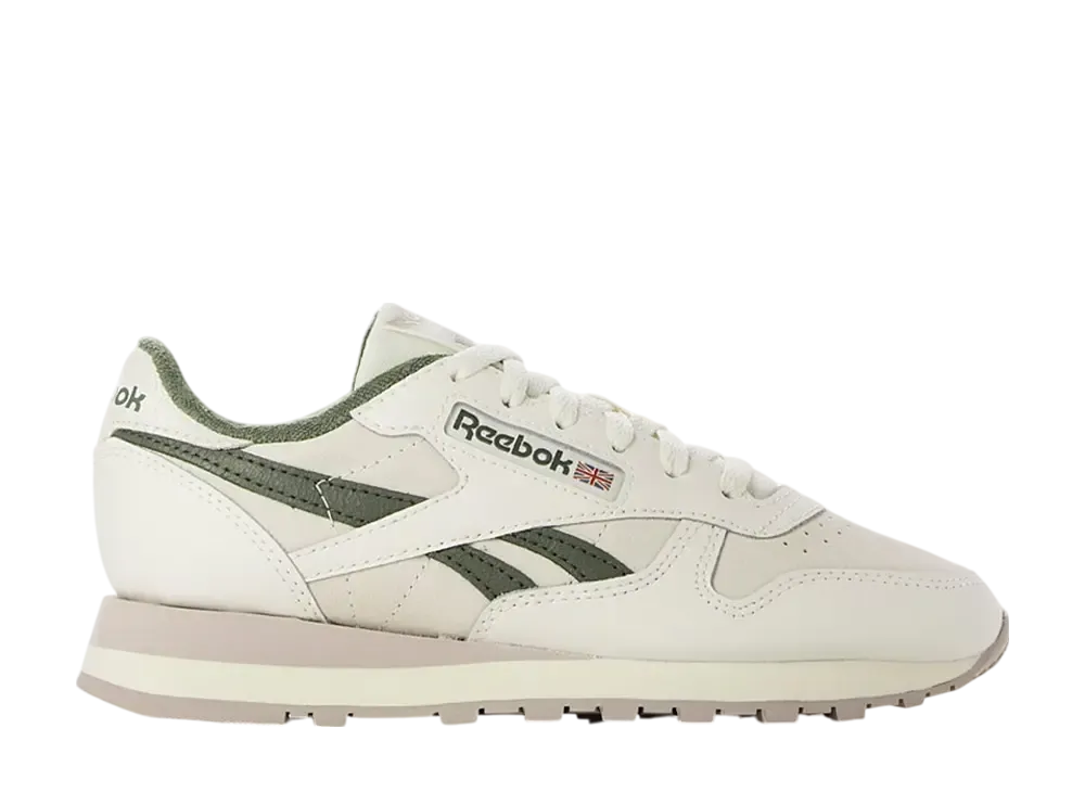 リーボック クラシックレザー "チョーク"