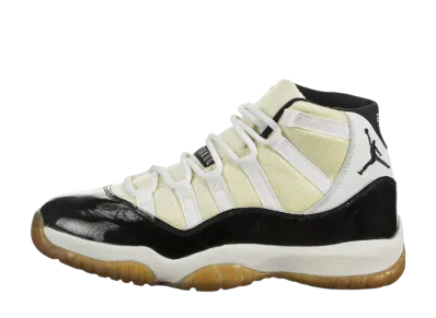 ナイキ エアジョーダン11 レトロ "コンコルド (2000)"