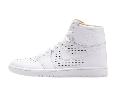 ナイキ エアジョーダン1 レトロ ハイ "ホワイト バケッタ タン"