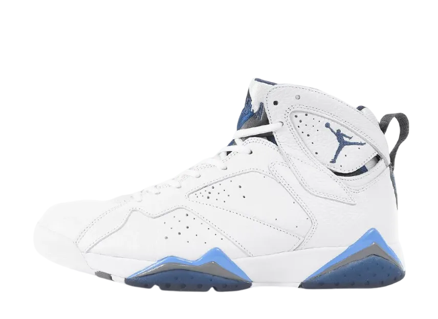 NIKE AIR JORDAN 7 RETRO FRENCH BLUE (2015)の新品/中古フリマ NIKE AIR JORDAN 7 RETRO FRENCH BLUE (2015)の新品/中古フリマ