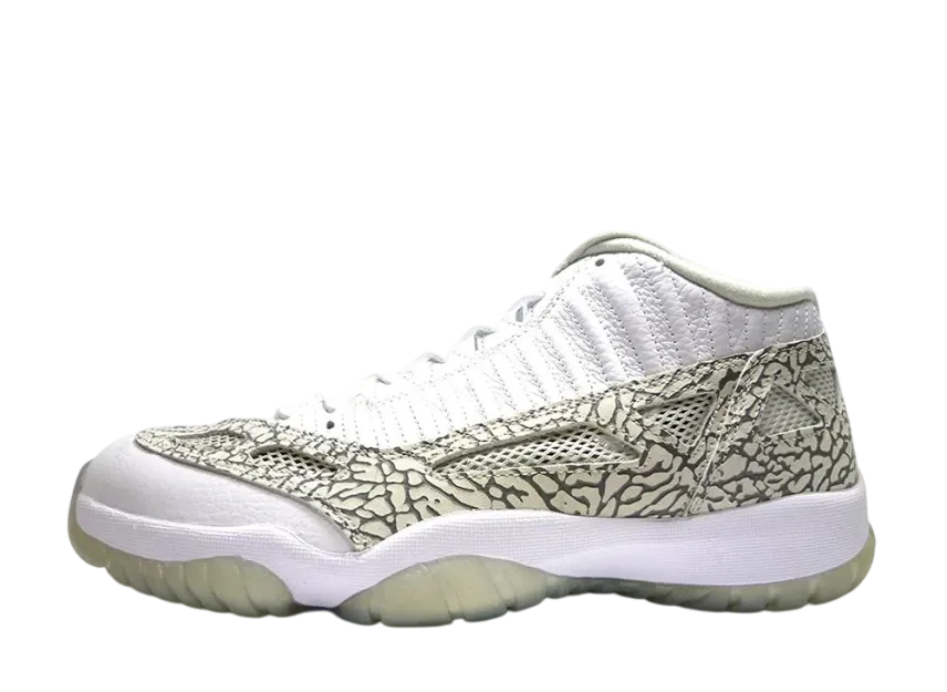 ナイキ エアジョーダン11 レトロ ロー IE "コバルト" (2015)