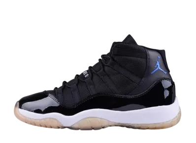 ナイキ エアジョーダン11 レトロ "スペース ジャム 2009 (GS)"