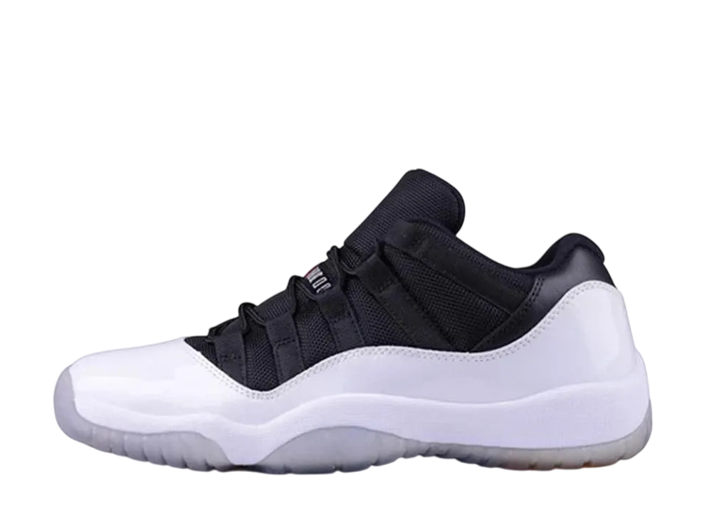 ナイキ エアジョーダン11 レトロ ロー "タキシード (GS)"