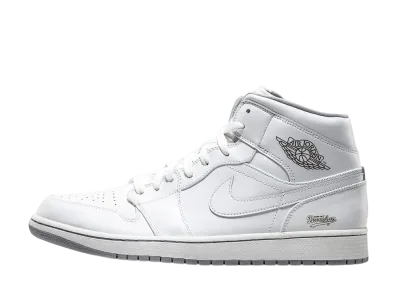 Nike Air Jordan 1 Retro Mid "Jeter Day"