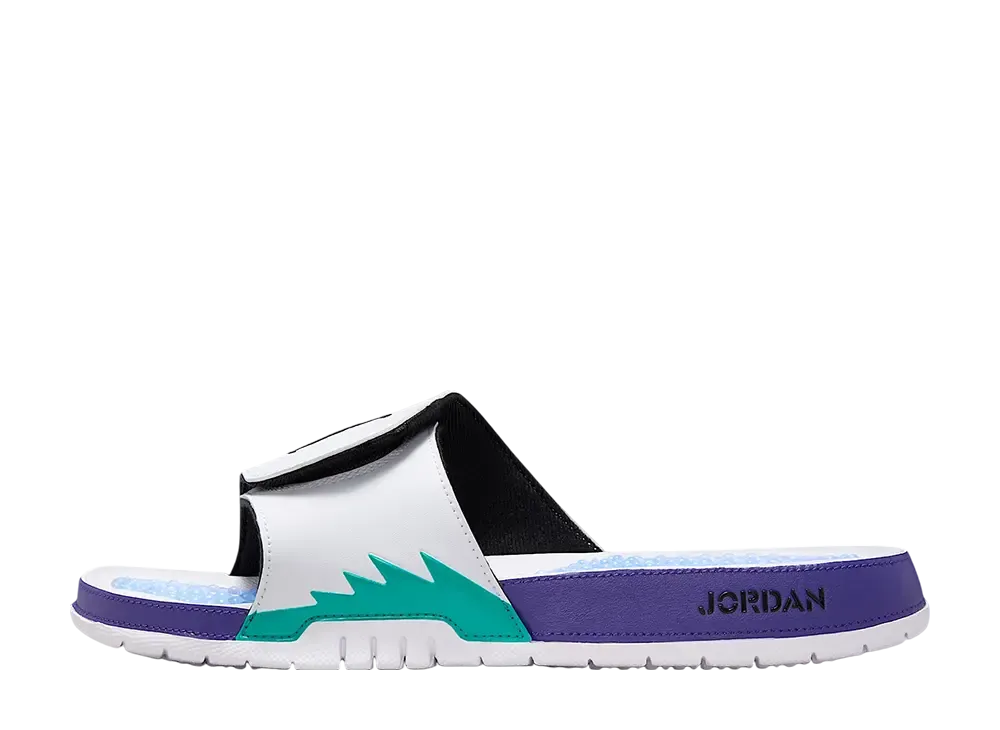 ナイキ ジョーダン ハイドロ5 レトロ スライド "ホワイト/ニューエメラルド/グレープアイス/ブラック"