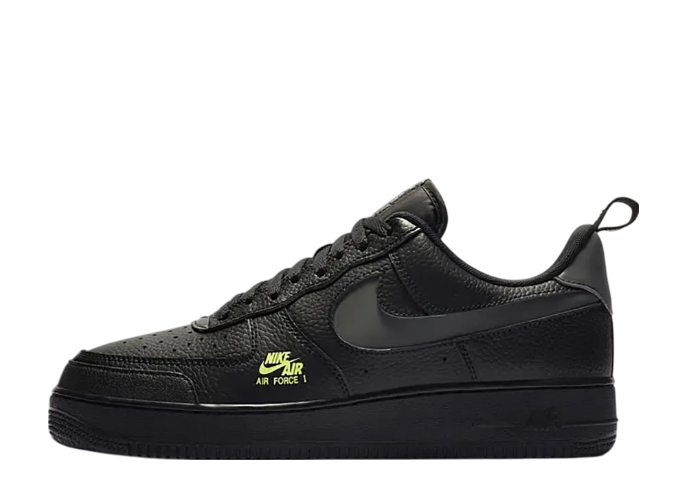 ナイキ エアフォース ユーティリティ "ブラック ライト スモーク グレー"