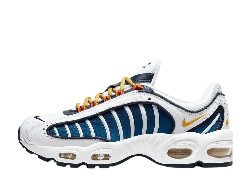 ナイキ ウィメンズ エアマックス テイルウィンド 4 "ホワイト マグマ オレンジ オブシディアン"