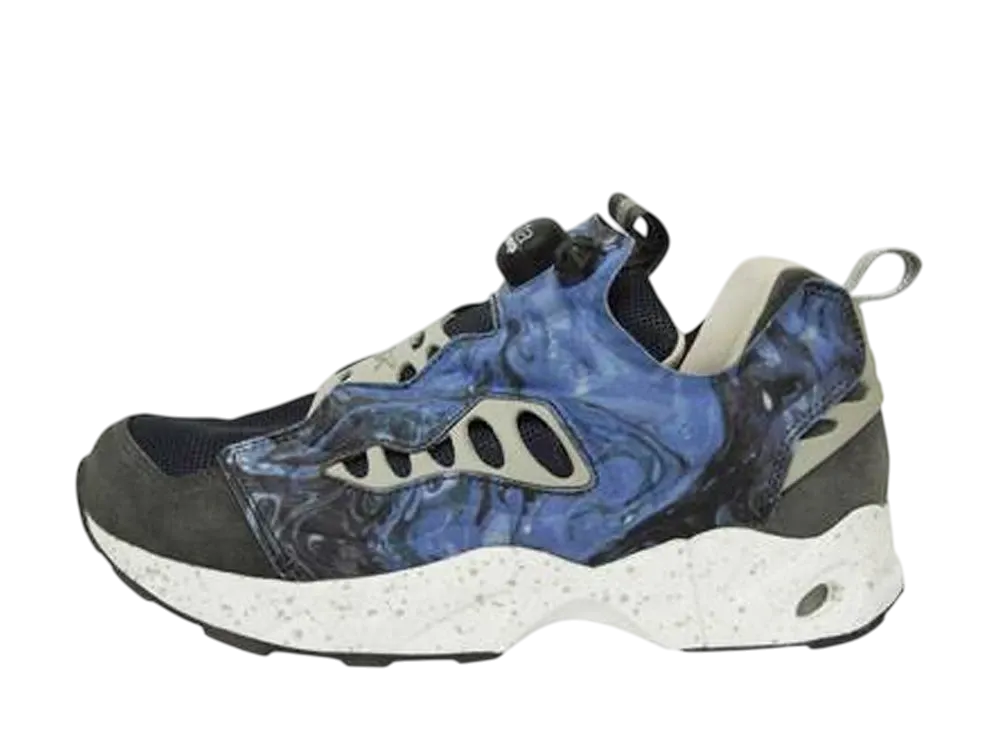 リーボック インスタポンプフューリー "ブルー/グラファイト スノウイー グレー"