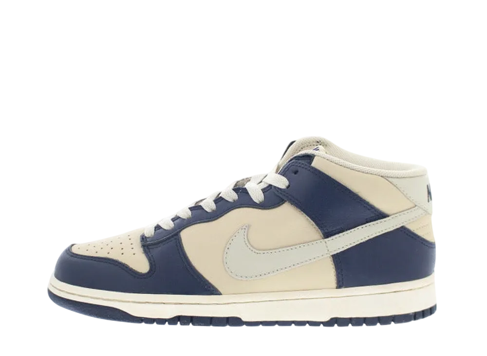 ナイキ ウィメンズ ダンク ミッド "ストロー/バーチ/オブシディアン/セイル"
