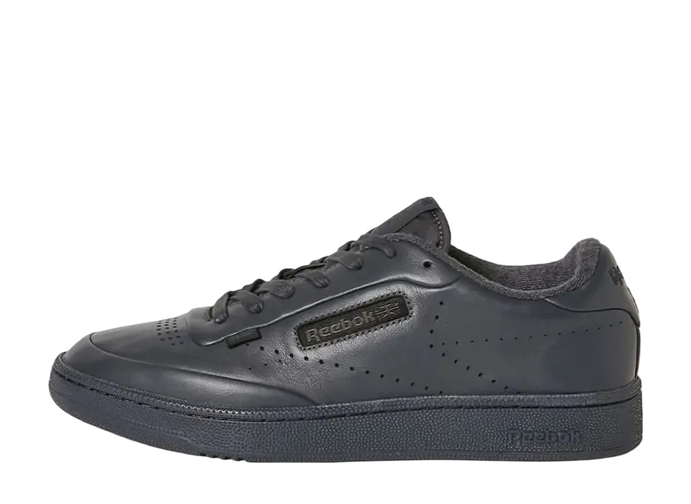 エヌハリウッド コンパイル × リーボック クラブC 85 "ブラック"