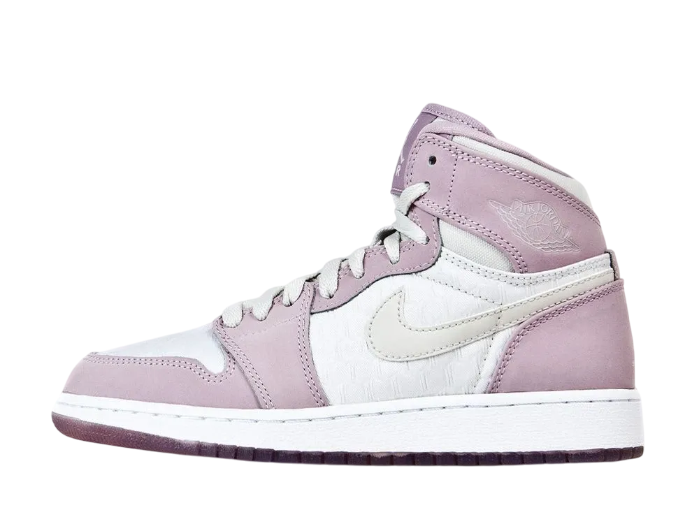 Nike GS Air Jordan 1 Retro High Heiress "Plum Fog"