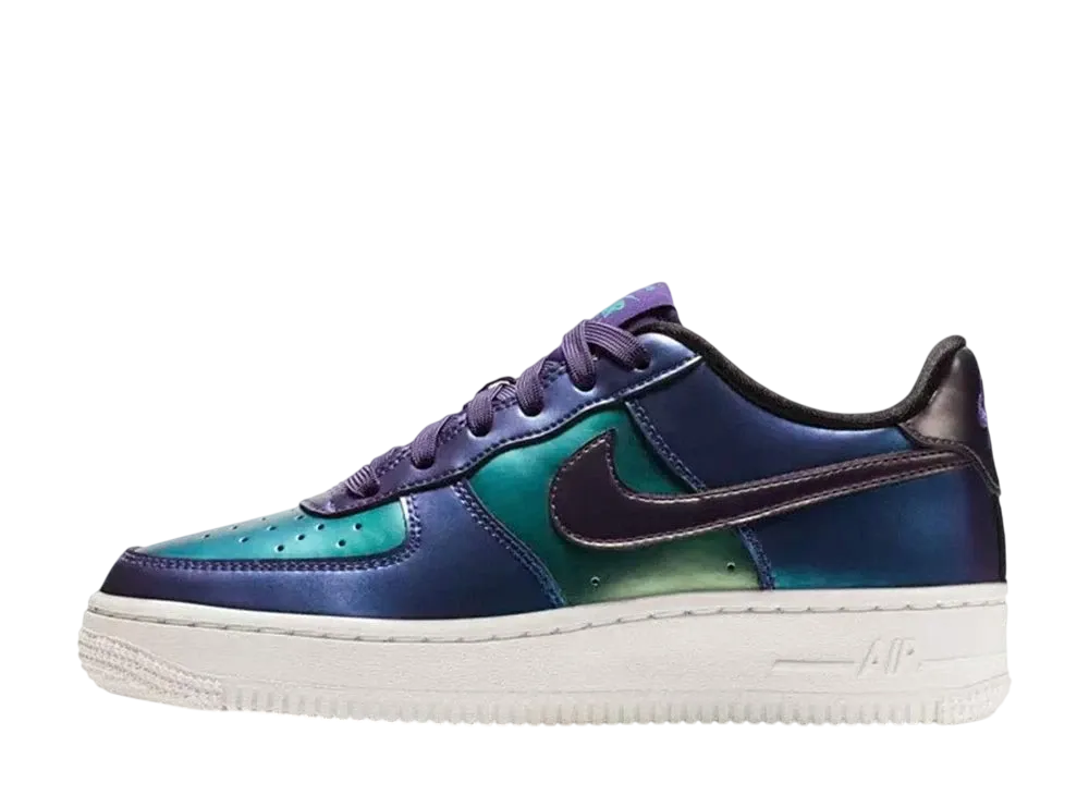 ナイキ エアフォース ロー "コート パープル ネプチューン グリーン (GS)"