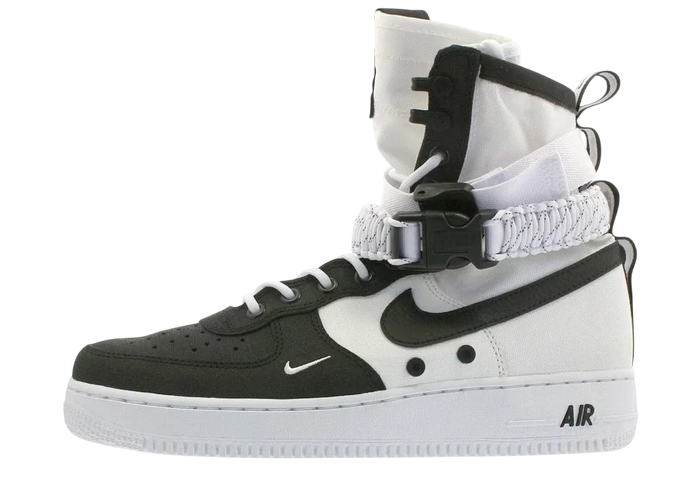 ナイキ SF エアフォース1 ハイ "パンダ"