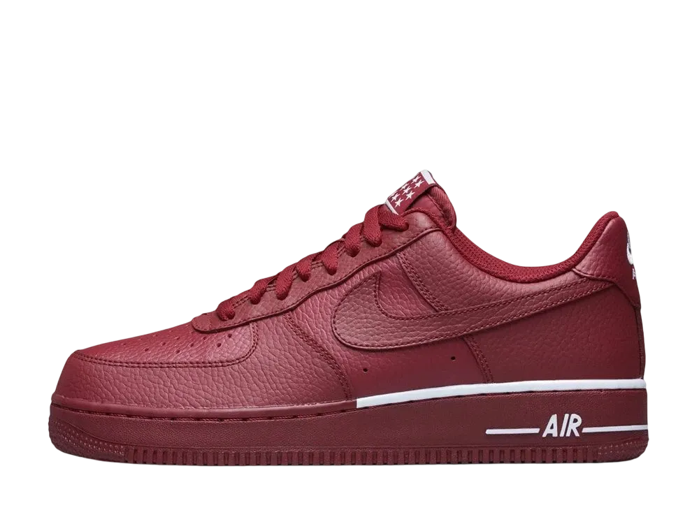 ナイキ エアフォース ロー "チーム レッド"