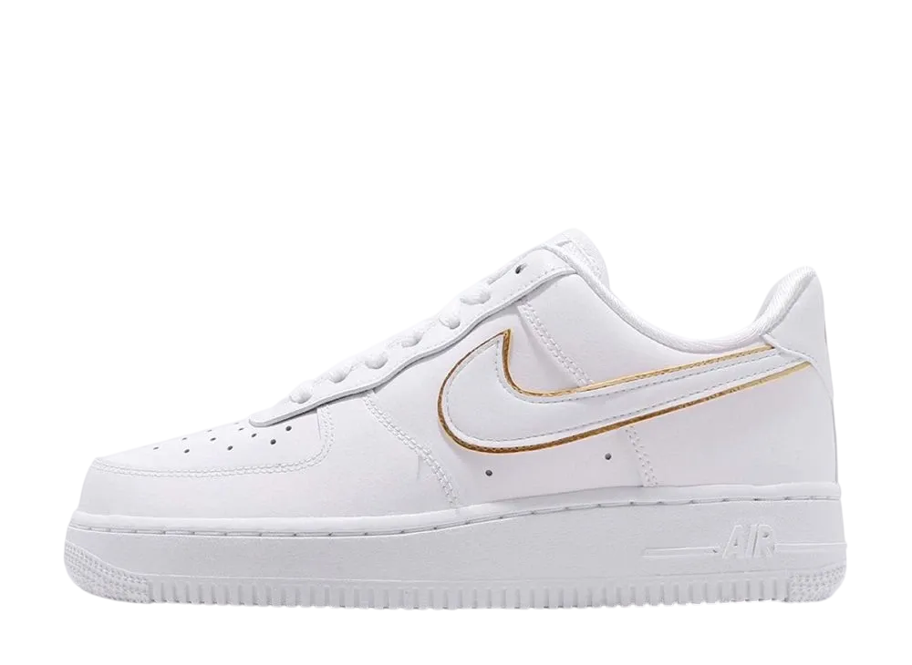 ナイキ ウィメンズ エアフォース1 ロー "アイコン クラッシュ ホワイト メタリック ゴールド"