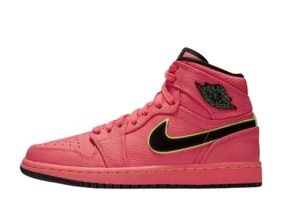 ナイキ ウィメンズ エアジョーダン1 レトロ ハイ "ホット パンチ"