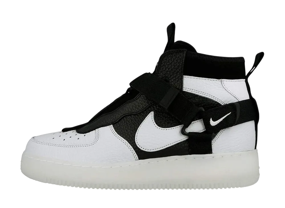 ナイキ エアフォース1 ユーティリティ ミッド "オルカ"