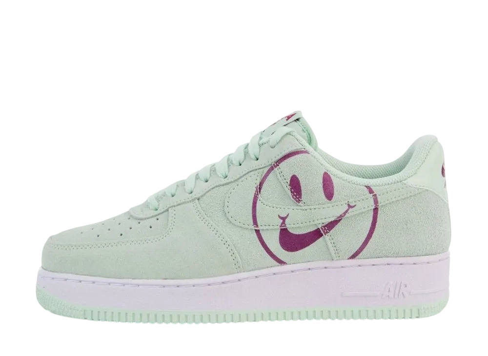 ナイキ エアフォース ロー "ハブ ア ナイキ デイ フロステッド スプルース"