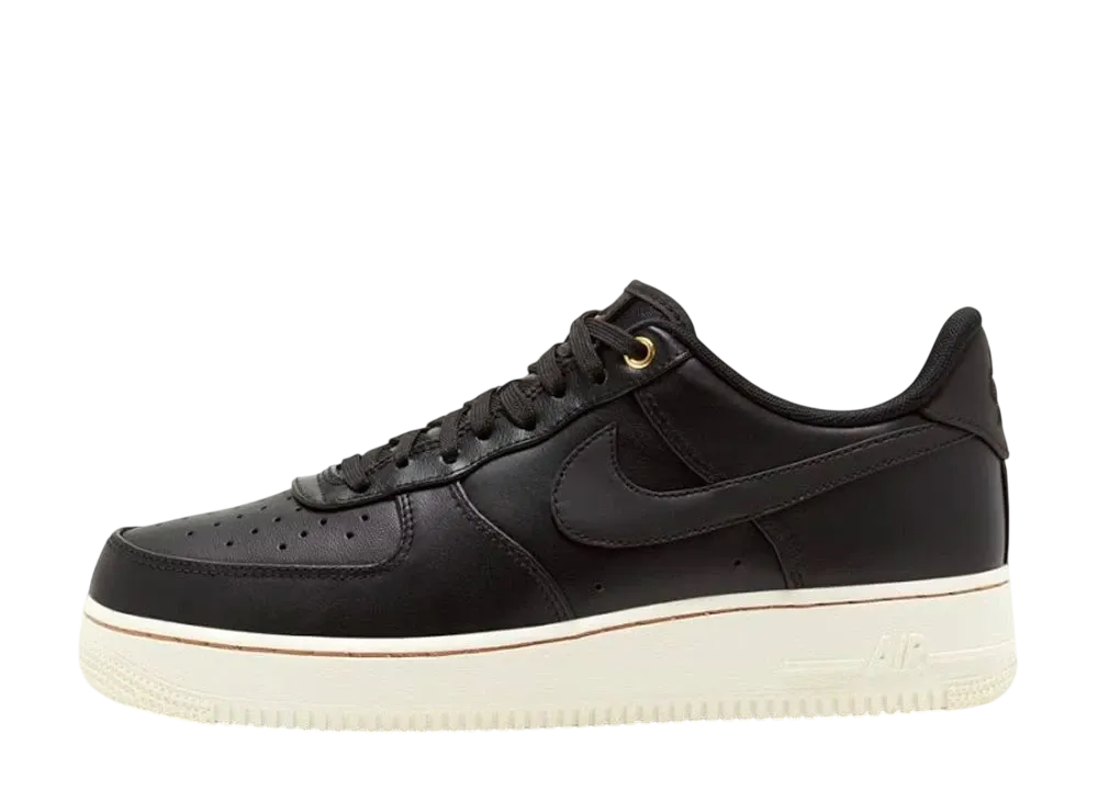 Nike Air Force 1 Low "Black Pack"
