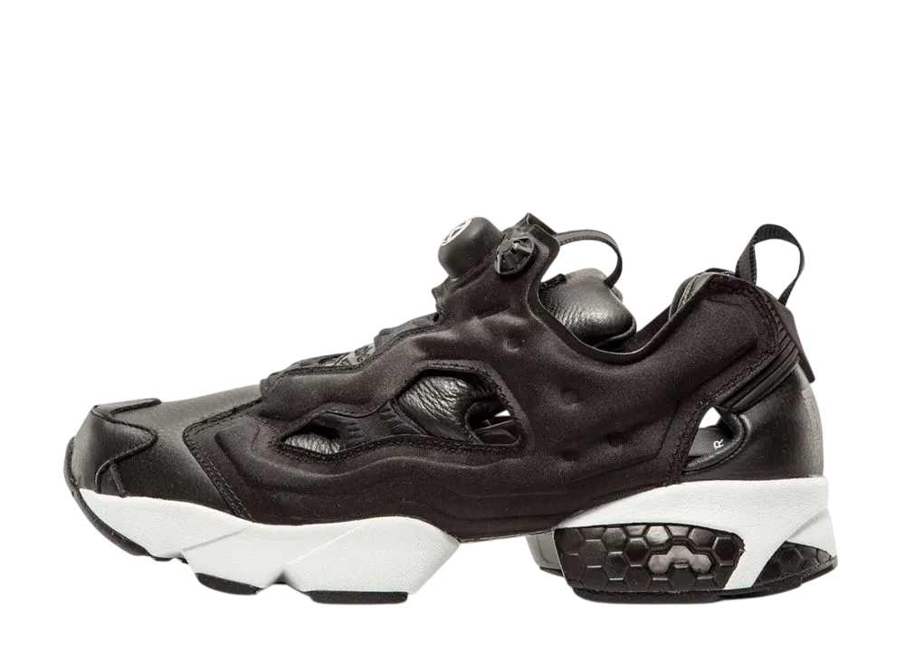 リーボック インスタポンプフューリー アトモス バウンティハンター パッカーシューズ "ブラック"