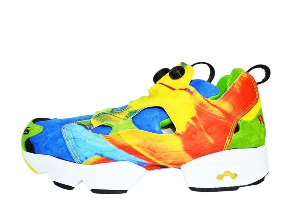 リーボック インスタポンプフューリー "ザ アングリー バード"