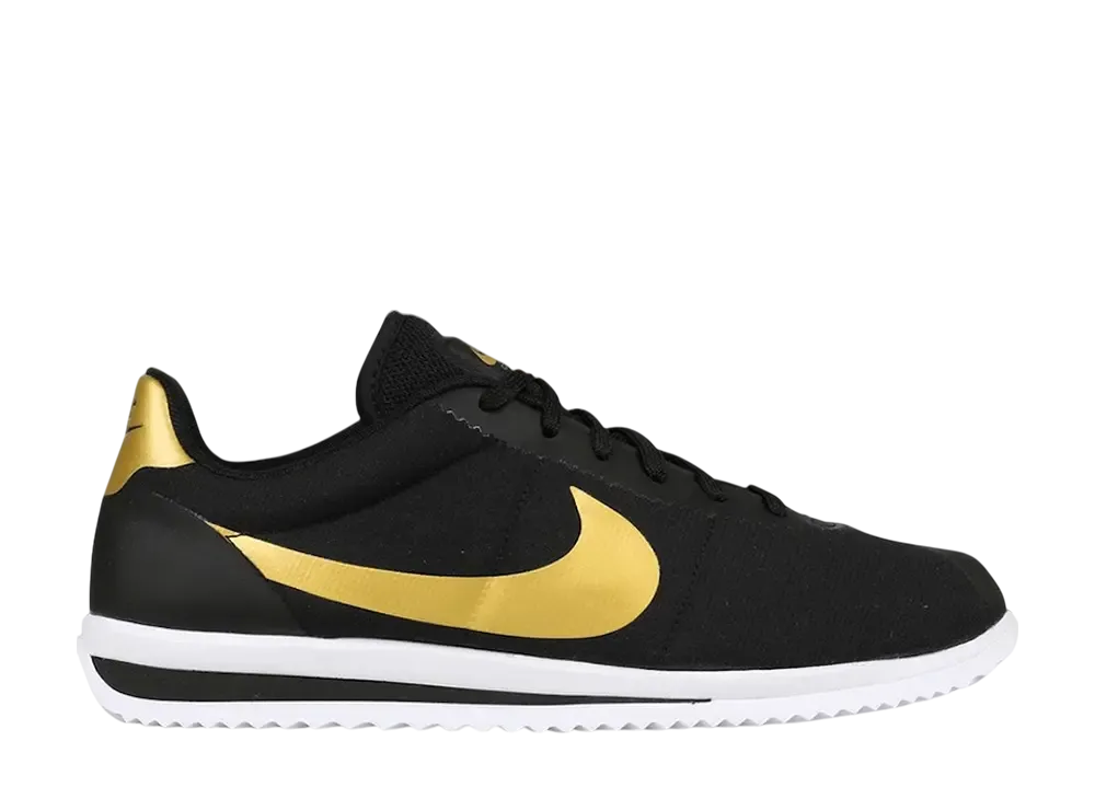 ナイキ コルテッツ ウルトラ QS "ブラック/メタリック ゴールド ブラック"