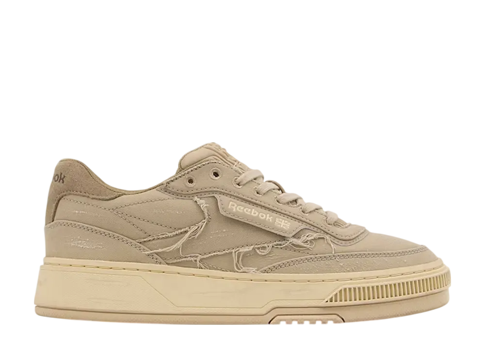 リーボック クラブC LTD ヴィンテージ "ベージュ"