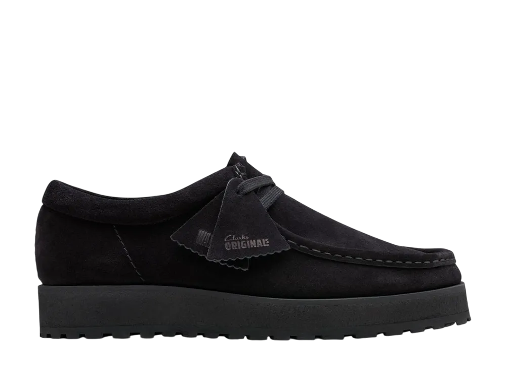 クラークス ワラビースカウト ロー "ブラックスウェード"