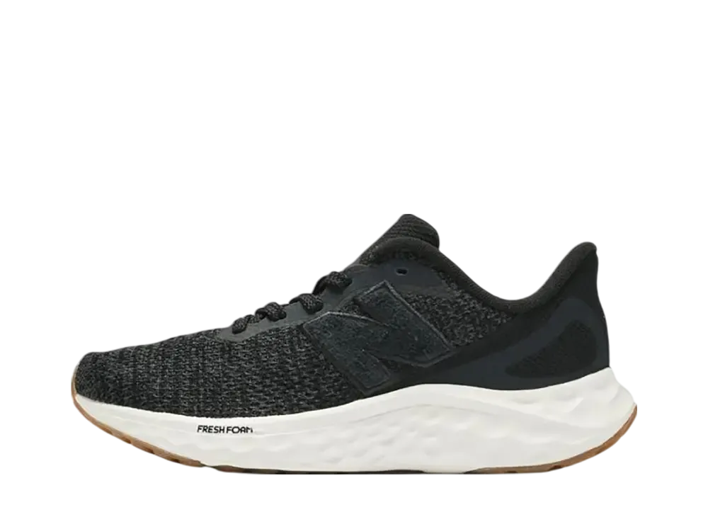 ニューバランス ウィメンズ フレッシュフォーム アリシ V4 "ブラック"