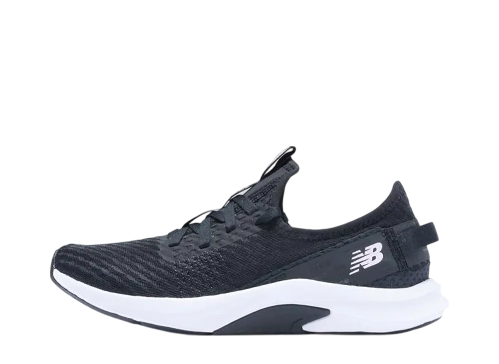 ニューバランス ウィメンズ ダイナソフト エナジャイズ スポーツV2 "ブラック"
