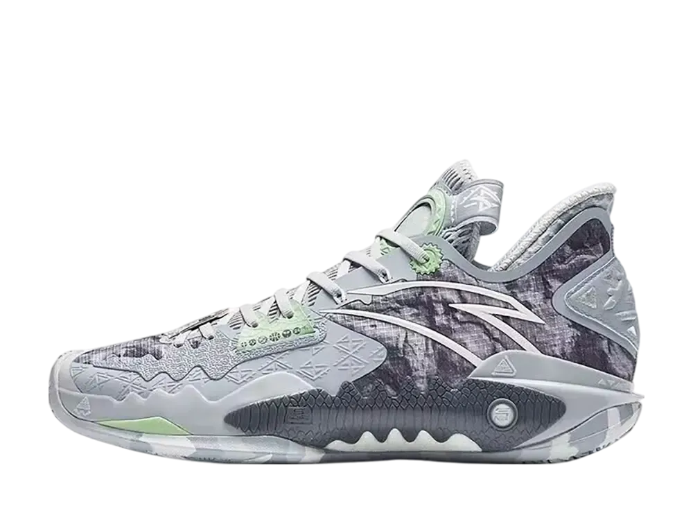 カイリー アービング × アンタ ショックウェーブ5  "ウェイクアップ"