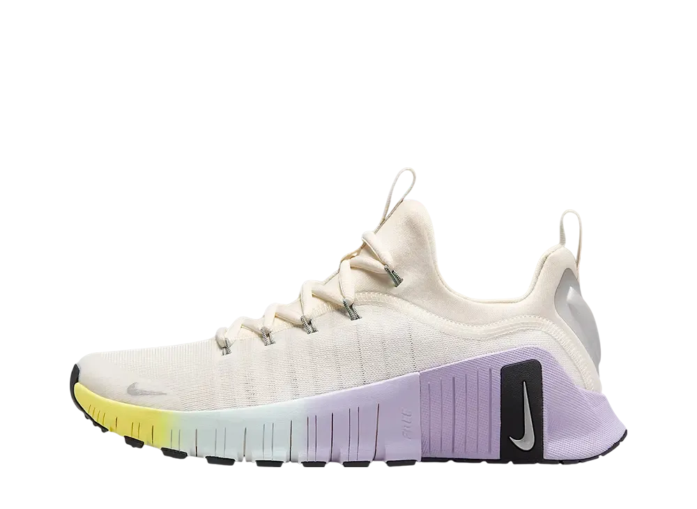 ナイキ ウィメンズ フリー メトコン6 SE "ファントム/ブラック/ハイドランジア/メタリックシルバー"