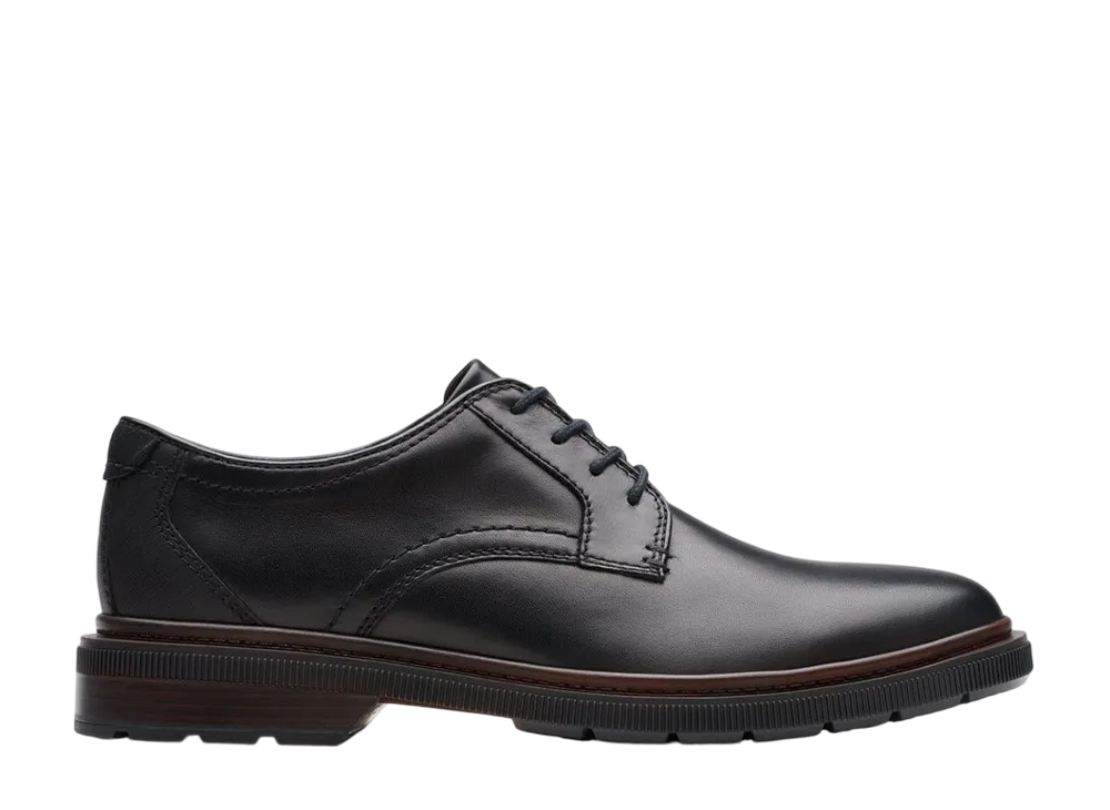 Clarks Burchill Derby "Black Leather"